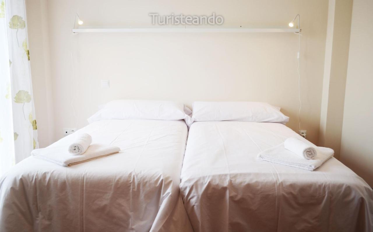 Chalet Tina Mayor: amplio jardín y tranquilidad muy cerca de la playa Pesués Exterior foto